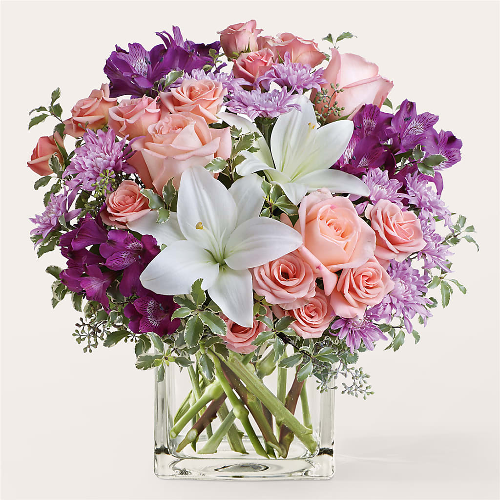 Mani Pedi Bouquet – Joyce Florist Of Dallas Inc, Dallas TX